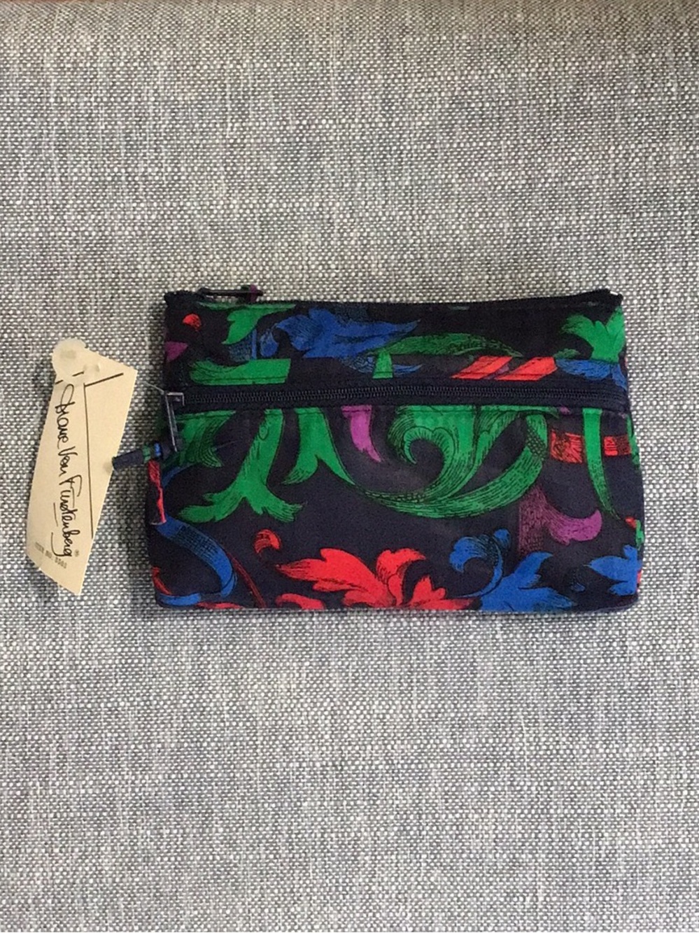 Vintage DVF Cosmetic Bag Pouch Makeup Fabric Zippers Pockets Deadstock